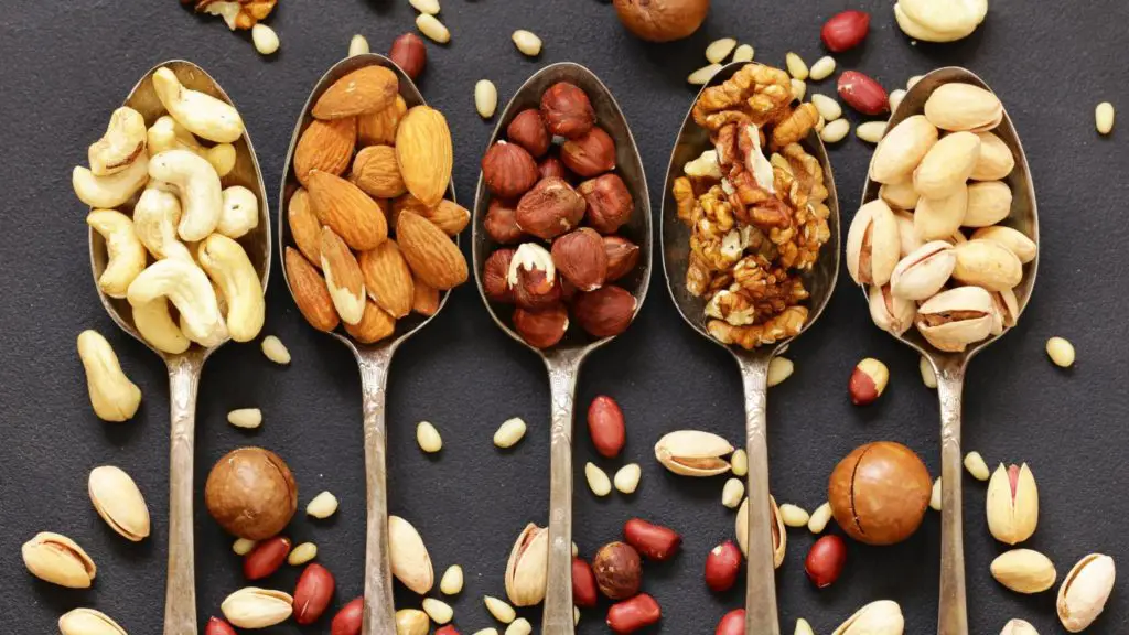 Are Nuts bad for guinea pigs 2 1 5 can guinea pigs eat almonds Are Nuts bad for guinea pigs_ (2)