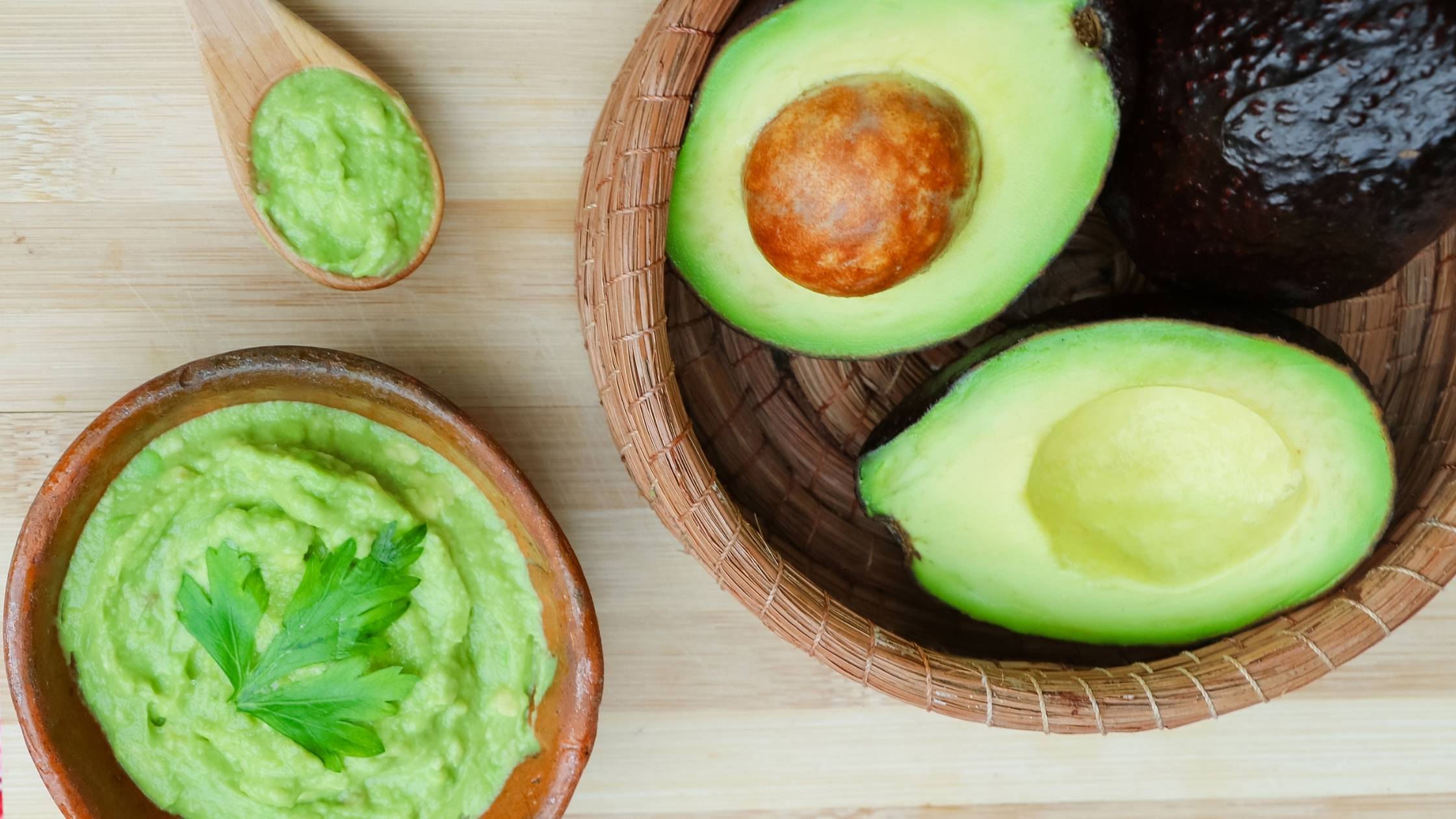 can guinea pigs eat avocados