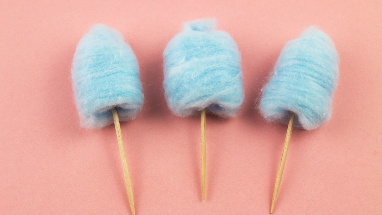 Can Dogs Eat Cotton Candy? Everything You Need to Know